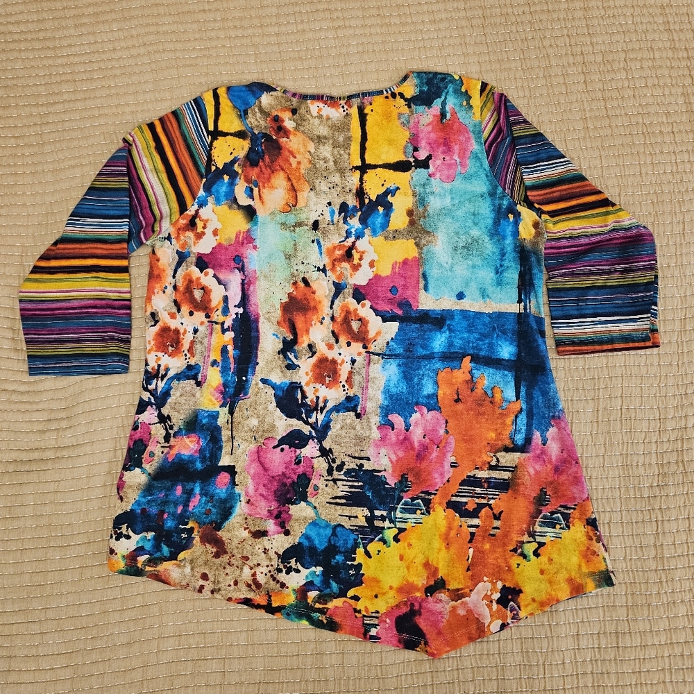 Parsley & Sage Colorful Abstract Artsy‎ Print Top Asymmetrical Wearable Art - Picture 4 of 7